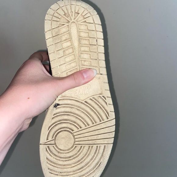 Air Jordan retro high couture with original box - Picture 6 of 6